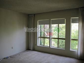 5th image of 405 S Los Robles Ave APT 301