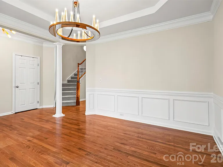 417 Armour St — Photo 7