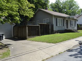 250 W Watson St, Fayetteville, AR 72701