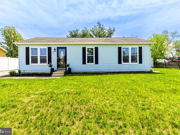 2nd image of 434 Ridge Dr
