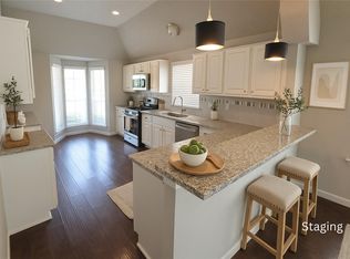 13551 Pasa Robles Ln, Houston, TX 77083