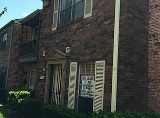 7825 Leonora St, Houston, TX 77061