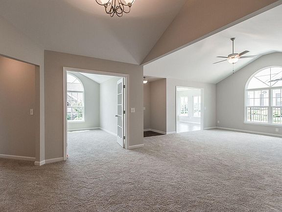 5th image of 825 S Browns Ln APT 1004