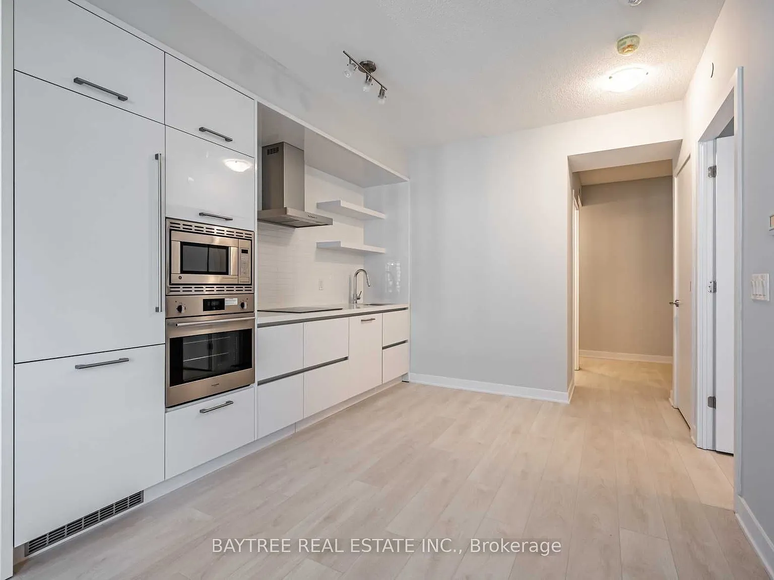 2 bed, $2,300 — Photo 2