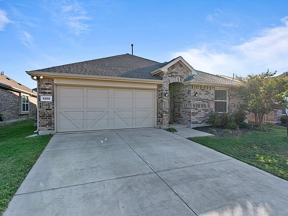 3rd image of 6202 Halton Dr