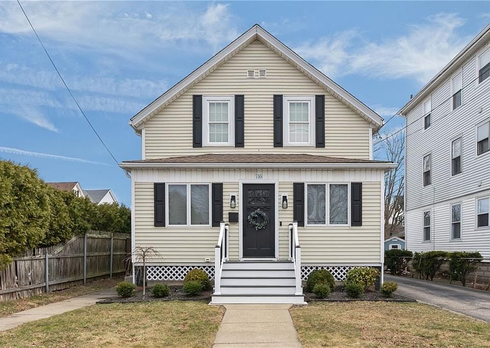 1st image of 10 Brightridge Ave