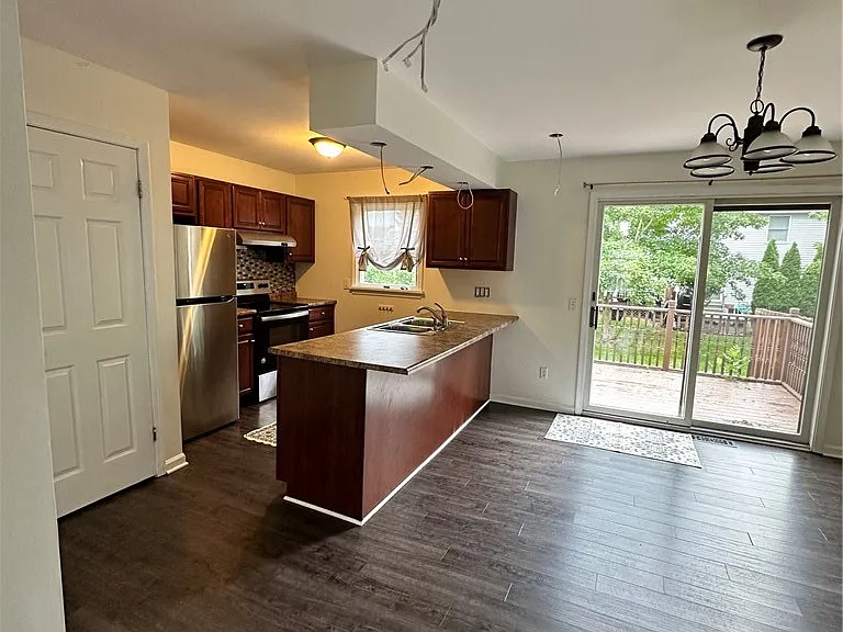 6437 Sterling Cir — Photo 5