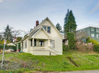 3210 SW 12th Ave, Portland, OR 97239