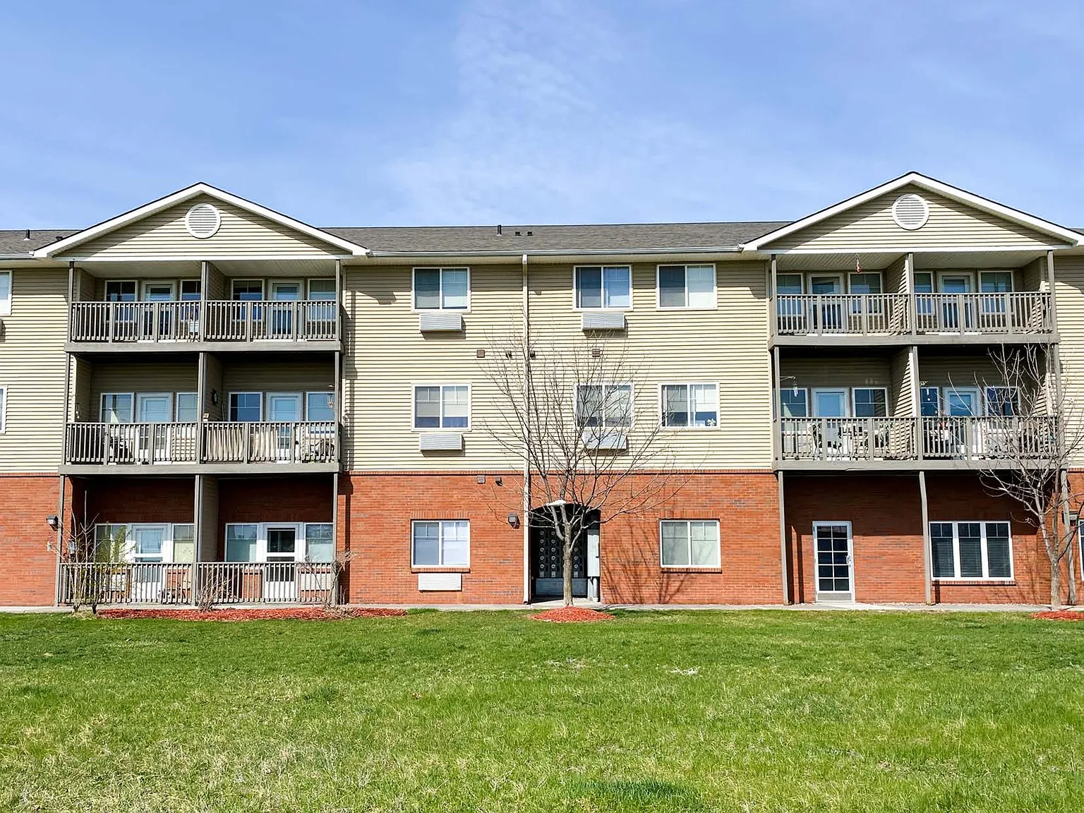 Ralston House Senior Apartments for 55+ — Photo 2
