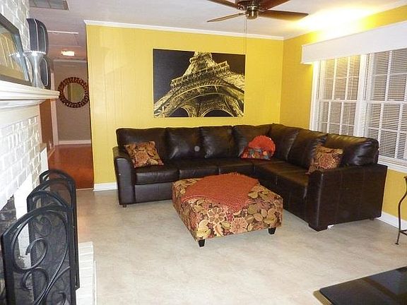5th image of 1212 Sunnyside Dr