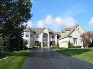 3036 Quarry Rd, Maumee, OH 43537