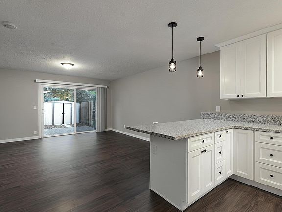 KITCHEN/LIVING/DINING