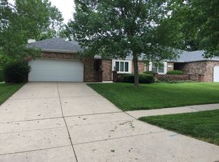 1608 Trelawney Dr, Lincoln, NE 68512