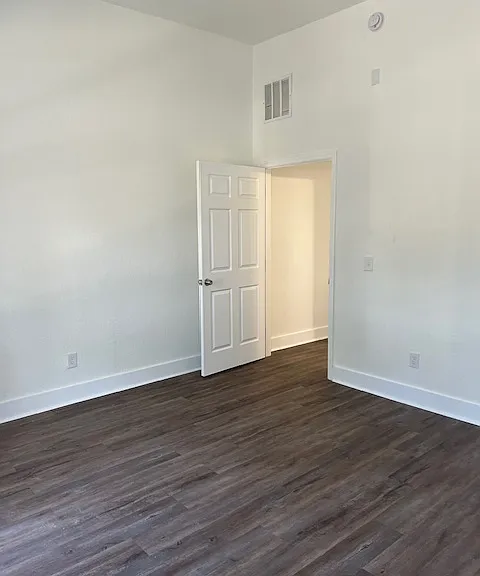 1252 Hubbard St #1-3-4 — Photo 9