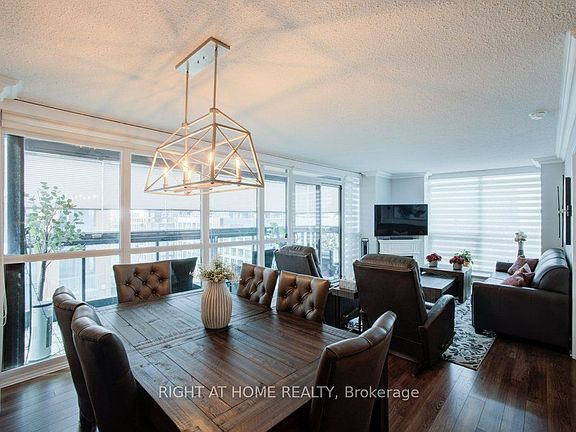 3rd image of 525 Wilson Ave #947