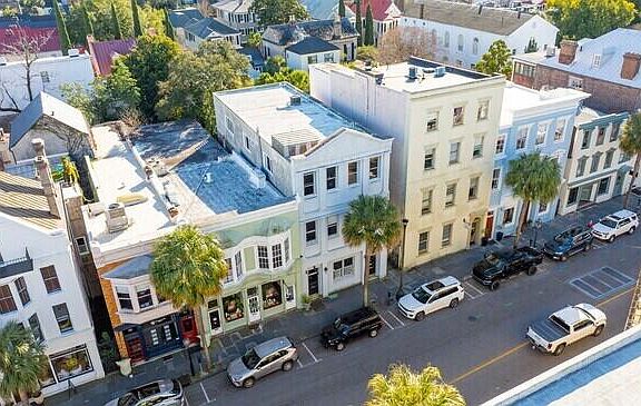 3rd image of 59 Broad St