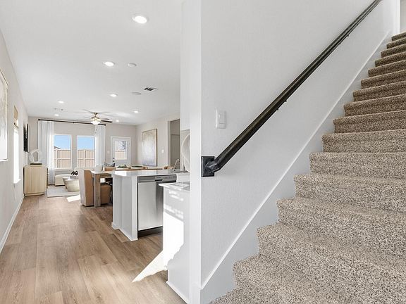 3rd image of 7702 Smooth Valley Ct