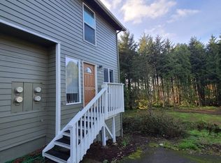 131 SE Ainslee Ave UNIT D, Depoe Bay, OR 97341