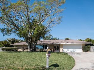 1370 Leslie Dr, Merritt Island, FL 32952