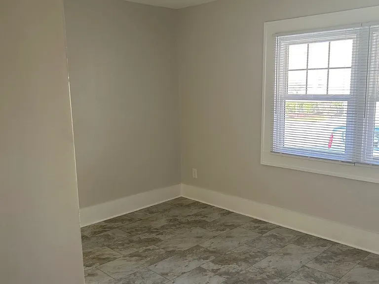 421 N Lafayette Ave — Photo 25
