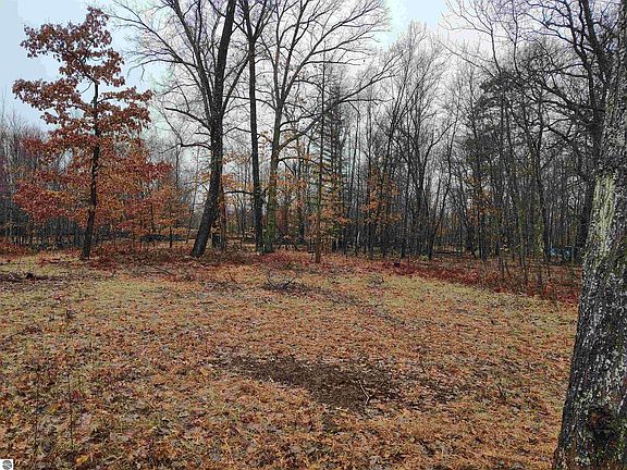 4th image of 0 Maple Rd #88