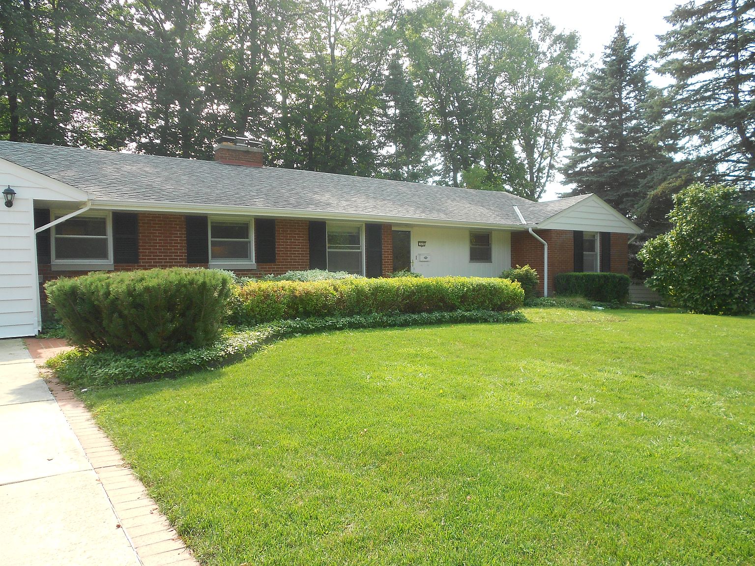 325 Heidel Rd, Thiensville, WI 53092 Zillow