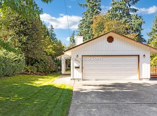 8525 SW 41st Ave, Portland, OR 97219