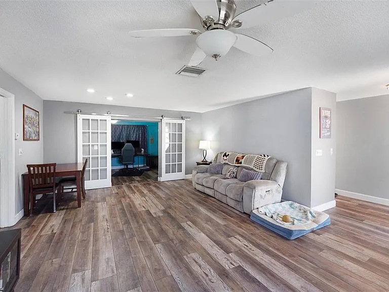 2561 Blackwood Cir — Photo 4