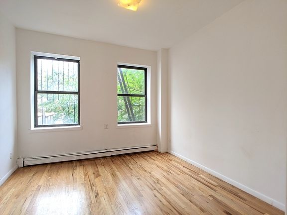 5th image of 301 E 103rd St #3W