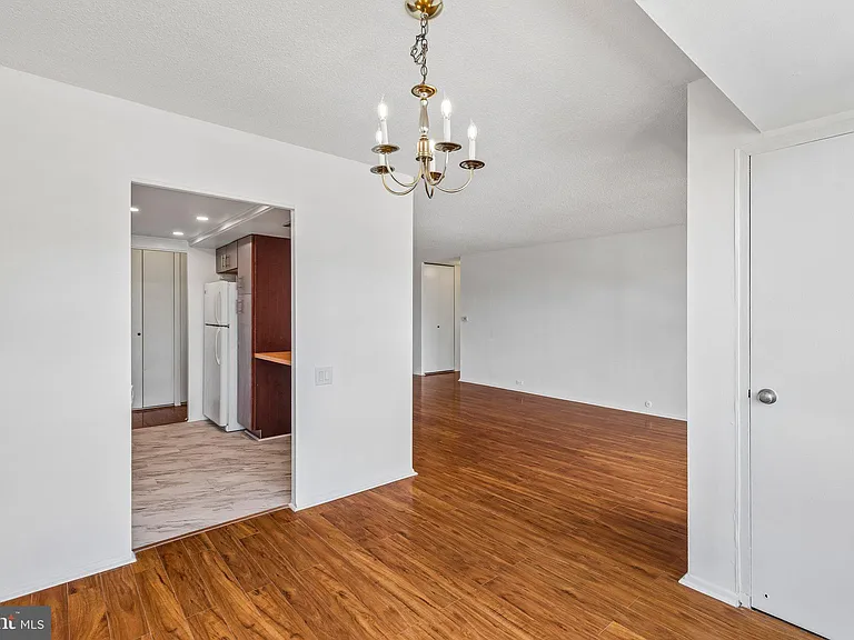 1326 Spruce St #42-1901 — Photo 8