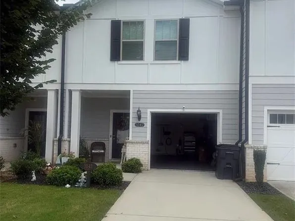 5542 Plain Field Ln, Lilburn, GA 30047