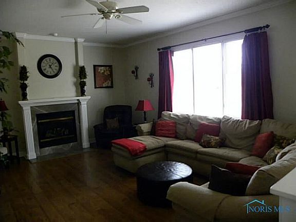 2nd image of 1515 S Redhawk Dr