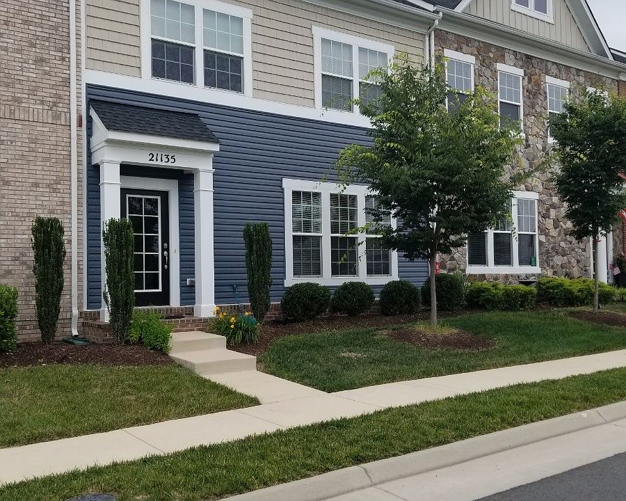 2nd image of 21135 Ashburn Heights Dr