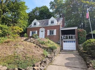 9 Marquette Rd, Pittsburgh, PA 15229