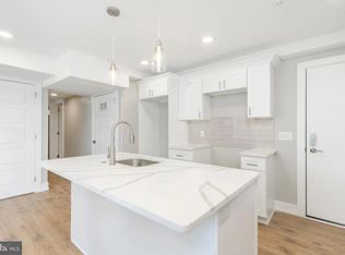 2304 N 9th St #200, Philadelphia, PA 19133