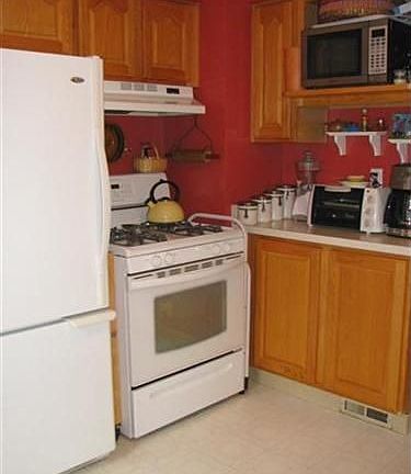 5th image of 8607 Morton Ave
