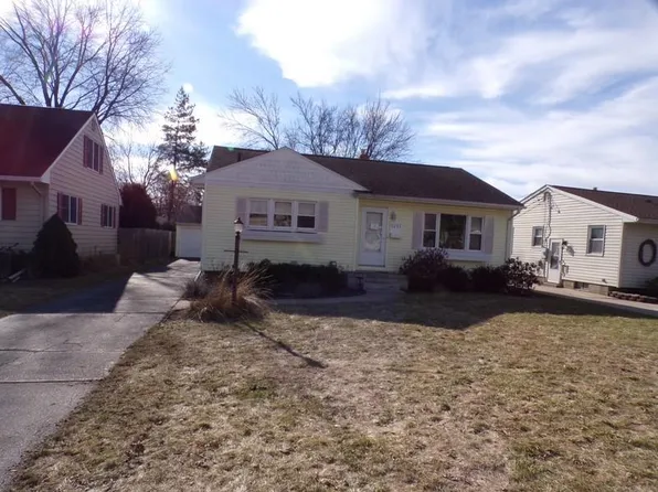 4241 Ann St, Saginaw, MI 48603