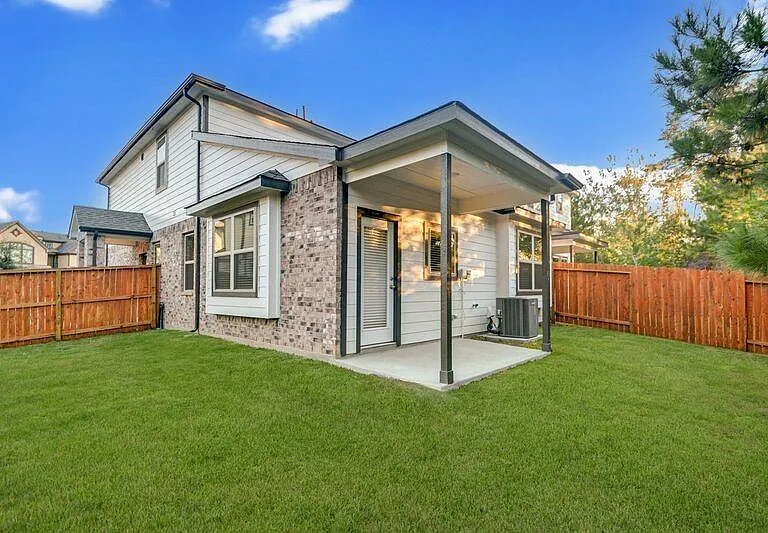 107 Silver Sky Ct — Photo 28