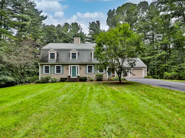 8 Otter Ln, Groton, MA 01450