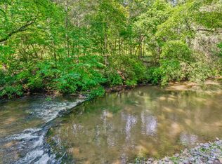 400 Hemlock Trl, Blue Ridge, GA 30513