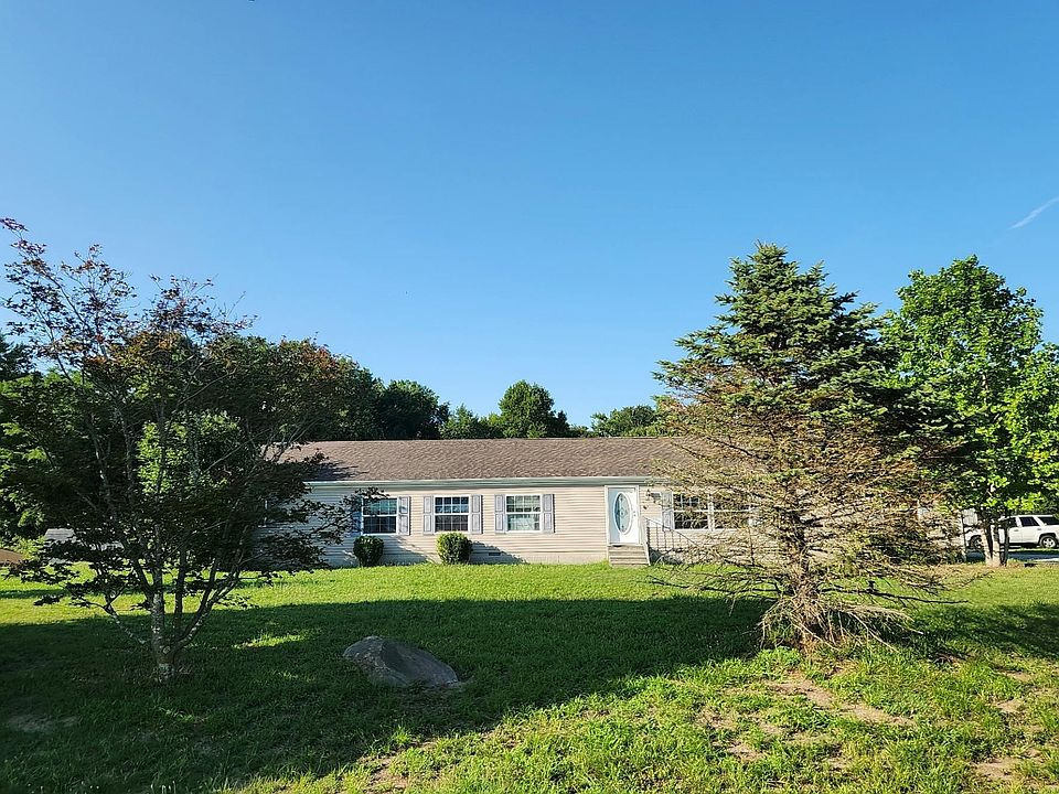 1st image of 604 Fernwood Dr