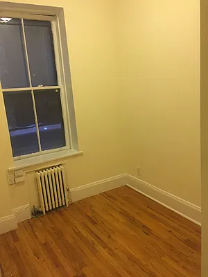 Rented by Waverly Realty Associates | media 29