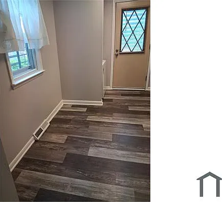2 bed, 904 sqft, $1,600 — Photo 4