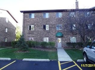 2513 Spring St APT 3103, Woodridge, IL 60517
