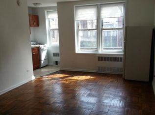 7506 Woodside Ave APT 2G, Elmhurst, NY 11373