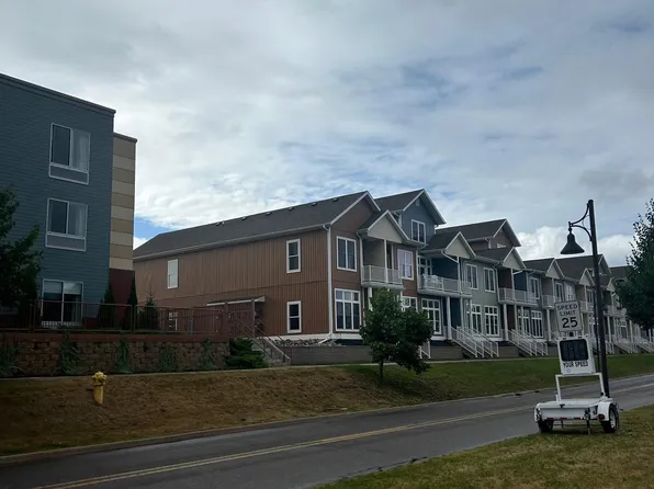 798 S Lakeshore Blvd, Marquette, MI 49855