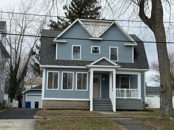 318 S Park Ave, Fremont, OH 43420