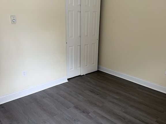 2nd image of 422 Bingaman St