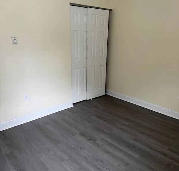 422 Bingaman Ct — Photo 1