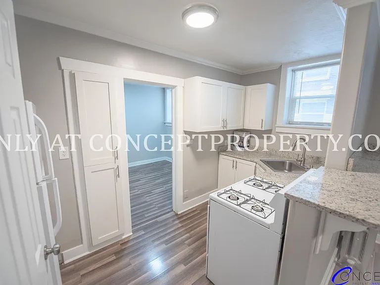 East Cliff — Photo 104